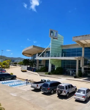 C.C. Parque Costa Azul